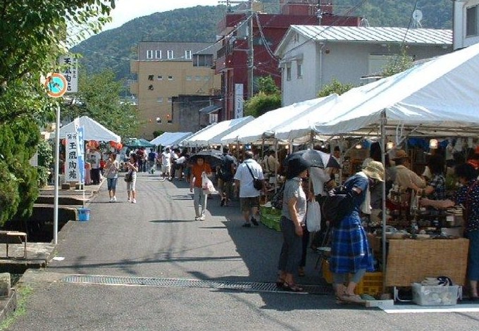 2010陶器祭り3.jpg