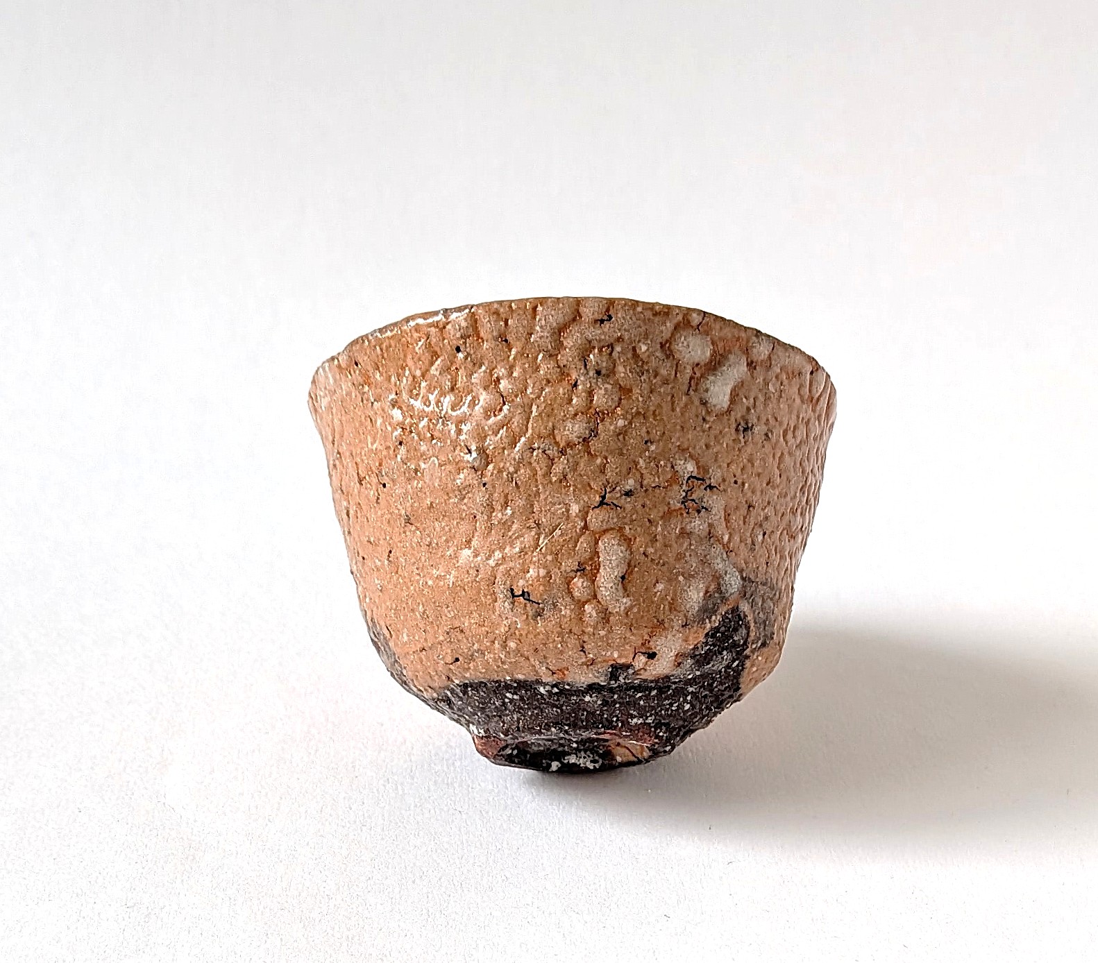 萩粉引　ぐい呑