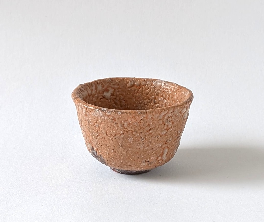 萩粉引　ぐい呑