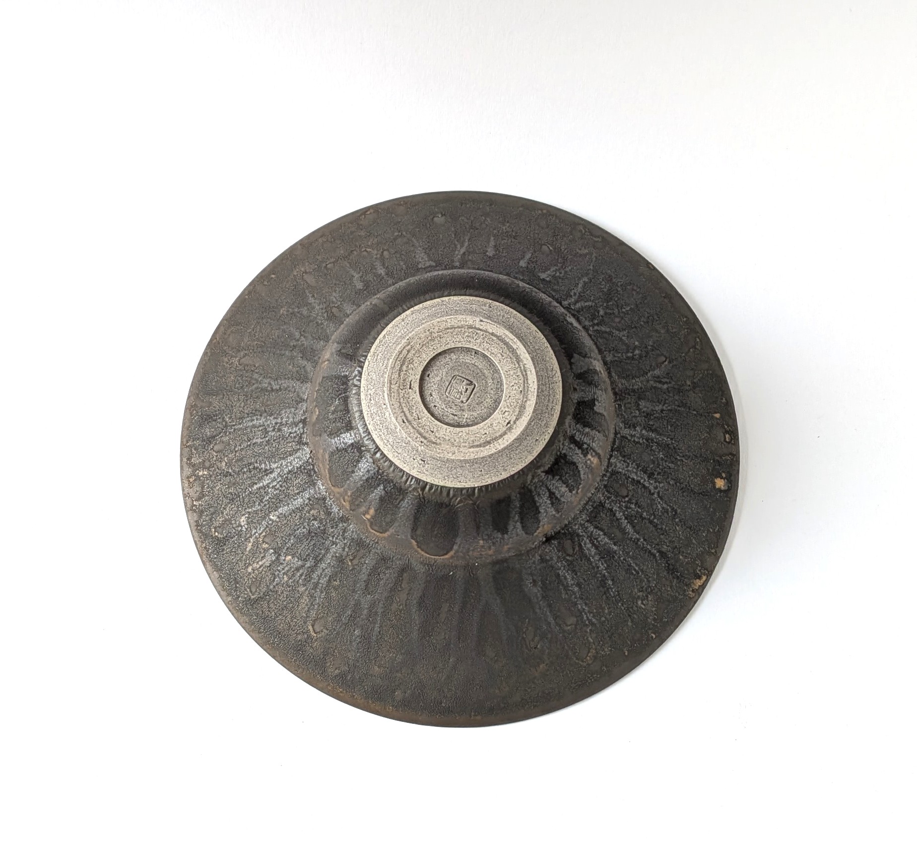 鉚黒　パスタ鉢